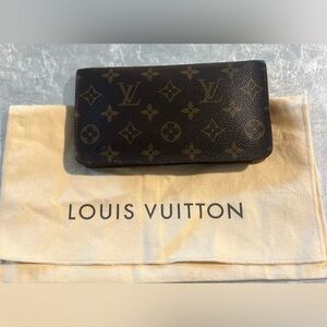 Authentic Louis Vuitton Wallet and dust bag